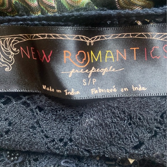 Free People New Romantics Boho Sheer Blouse Black Crochet Neckline Small Beaded‎ - Picture 6 of 9